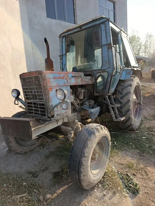 Traktor 80 holati yaxshi