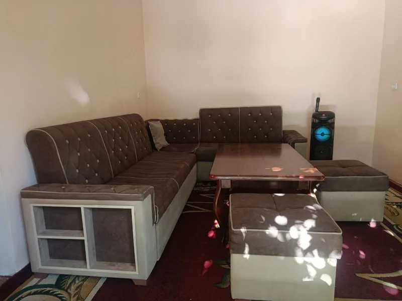 Mebel jihozlari yaxshi xolatda ishlatilgan kompilikt kelishiladi