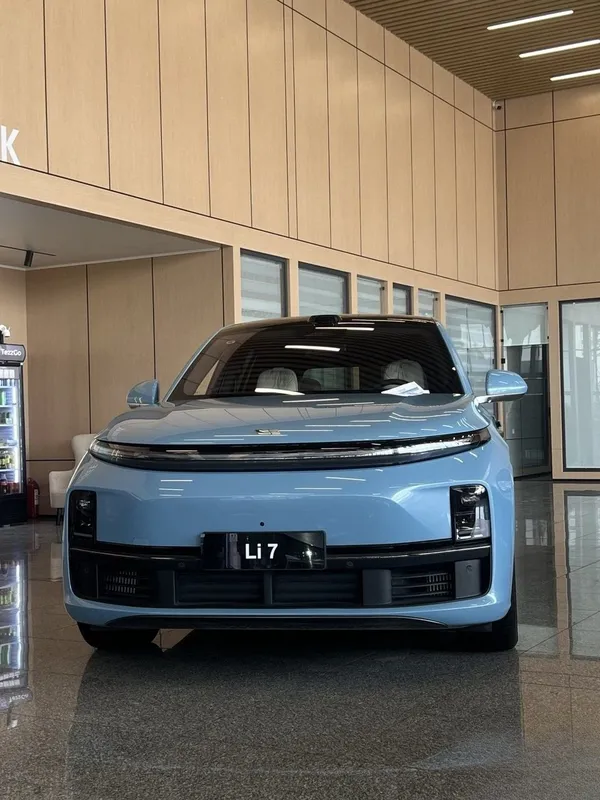 Lixiang Li7 max 2025 1 Lixiang Li7 max 2025 1