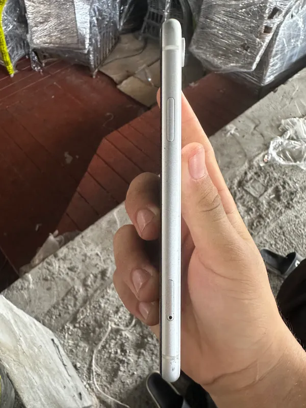 Iphone xr 4