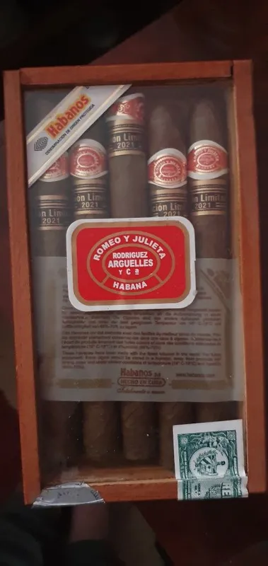 Romeo y Julieta habana — фото 1
