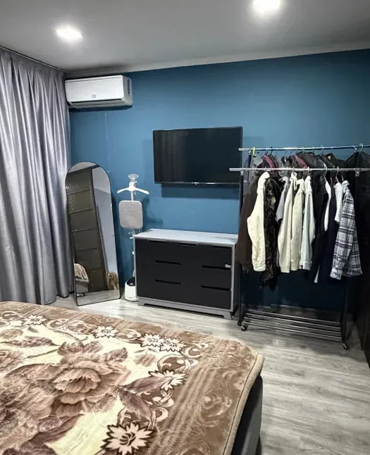Abdulla Qahhor ko‘chasida 2 xonali kvartira sotiladi 4