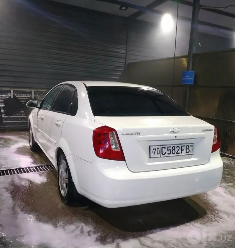 Lasetti 1.8 aftomat Lasetti 1.8 aftomat