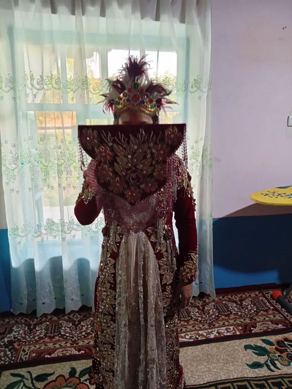 Мужской халат, ансамбль, корона, шапочка, тюль, бровь, 2romo 4 Мужской халат, ансамбль, корона, шапочка, тюль, бровь, 2romo 4