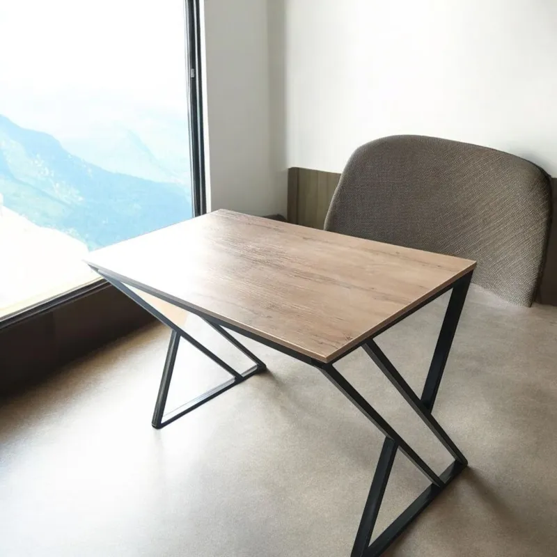 stol loft zig zak 1