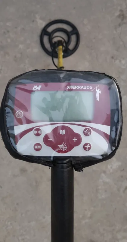 Металлоискатель Minelab X-terra 305 — фото 1