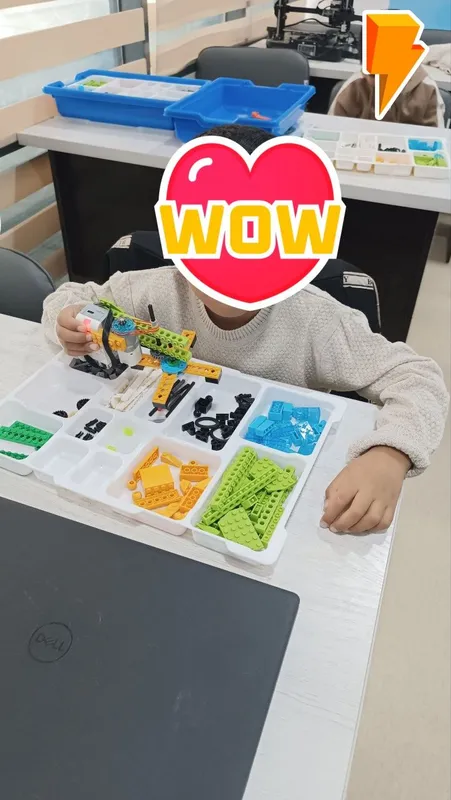 "WeDo Robototexnika konstruktor 280 detal, 5 yoshdan, yetkazib berish
