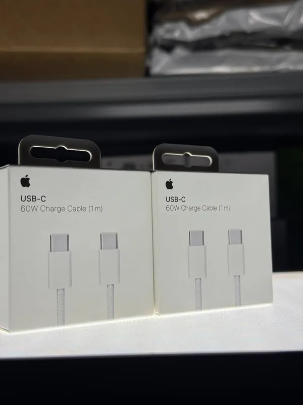 Кабель Apple USB-C to USB-C 60W, 1 м