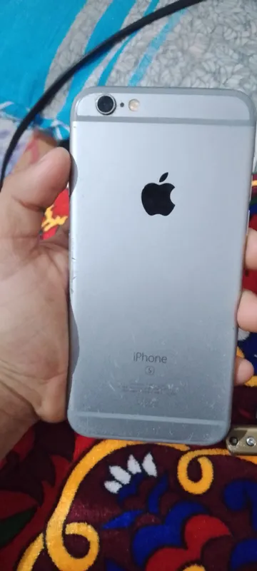 iPhone 6s 64 ГБ продаётся за 100 2 iPhone 6s 64 ГБ продаётся за 100 2