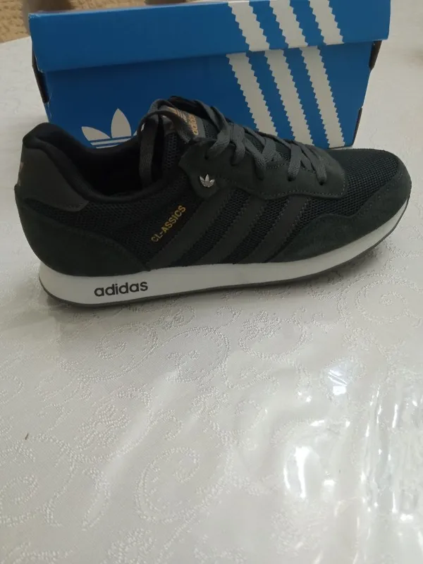 Кроссовки ADIDAS