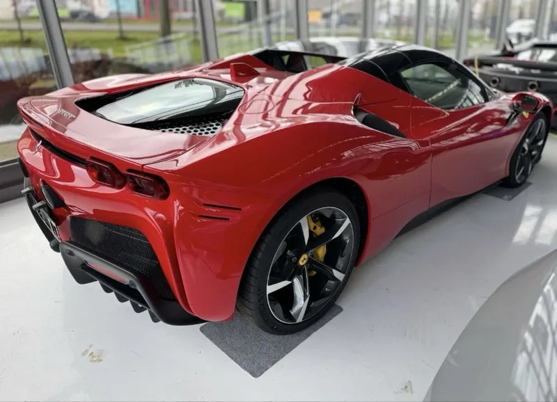 Ferrari SF90 Spider 1001 hp 2023 4 Ferrari SF90 Spider 1001 hp 2023 4
