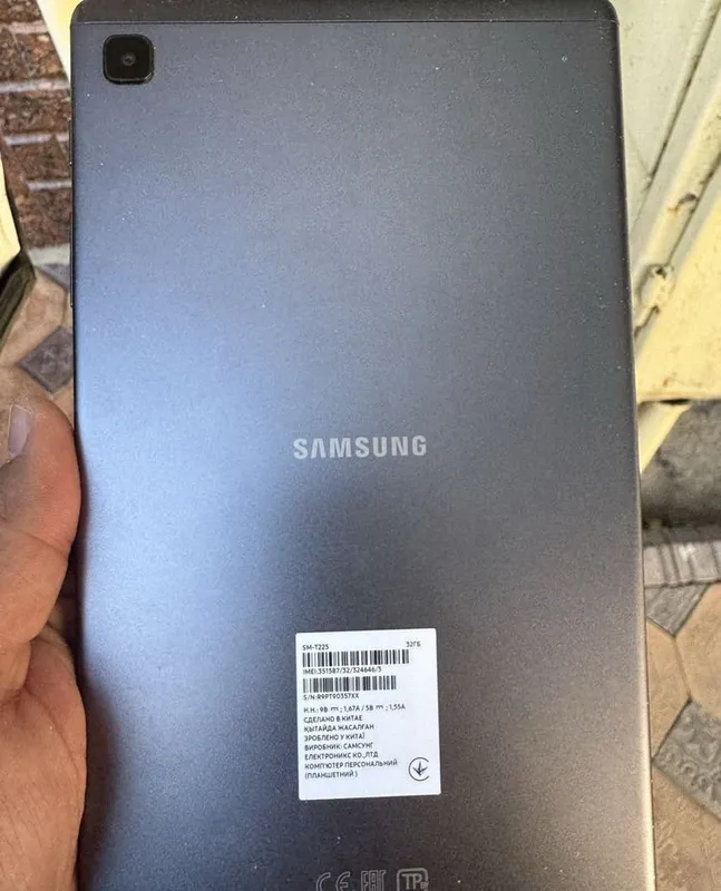 Samsung Galaxy Tab A7 plansheti sotiladi 1 Samsung Galaxy Tab A7 plansheti sotiladi 1