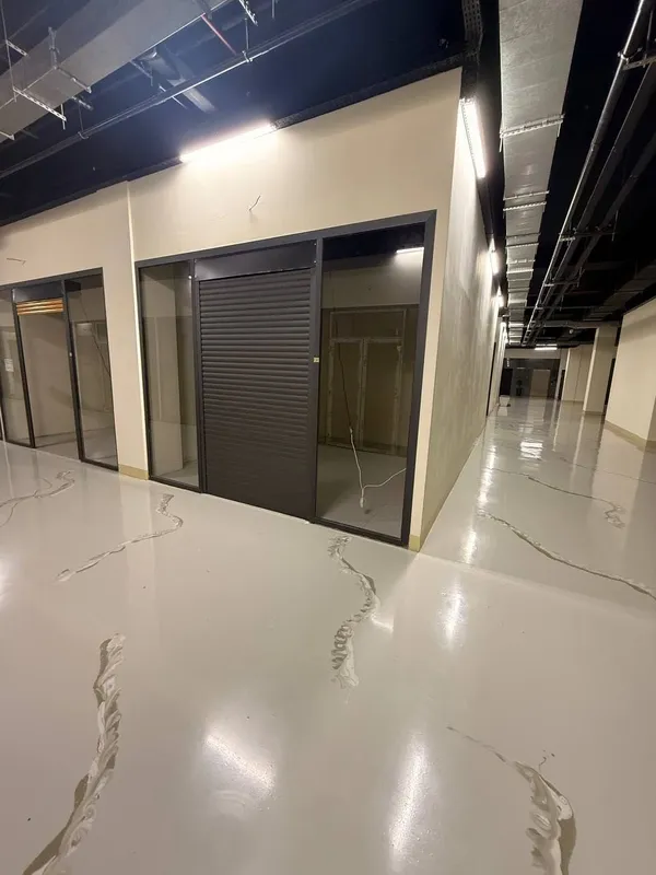 Продается магазин 18 kv Stroy Mart Ibn Sino 2