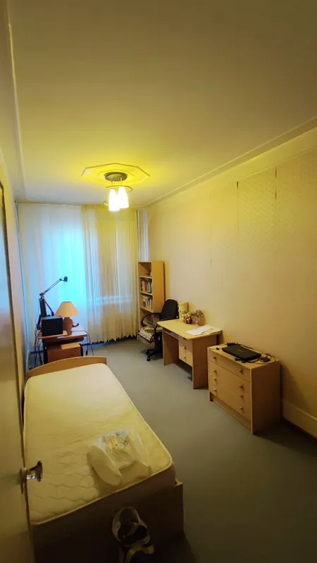 Продается Чиланзар 7   3 комнатная 3