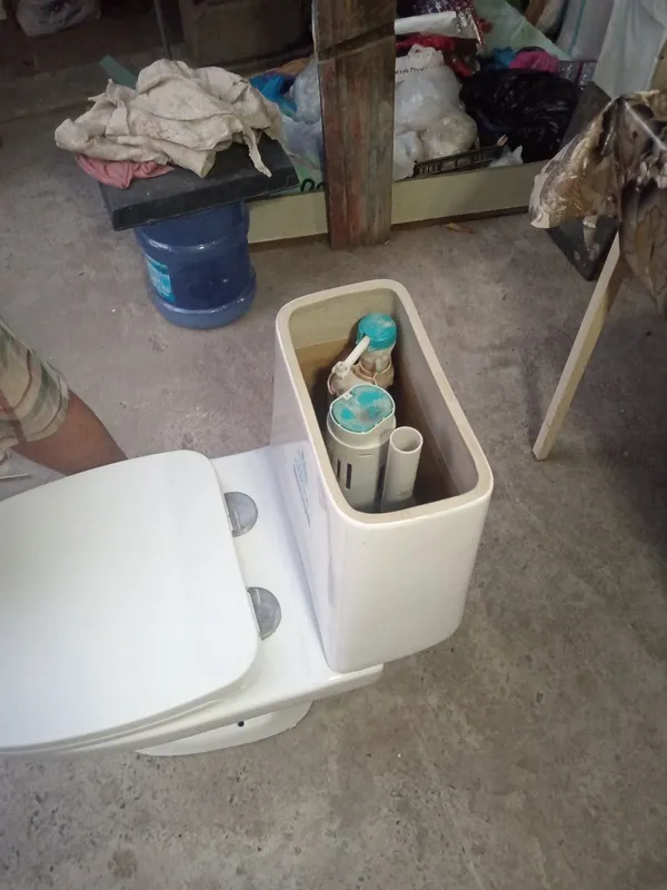 Срочно продам унитаз 2