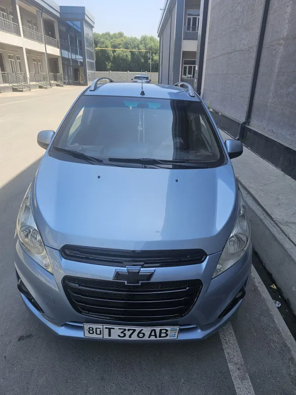 Spark sotiladi radnoy kraska 2 Spark sotiladi radnoy kraska 2