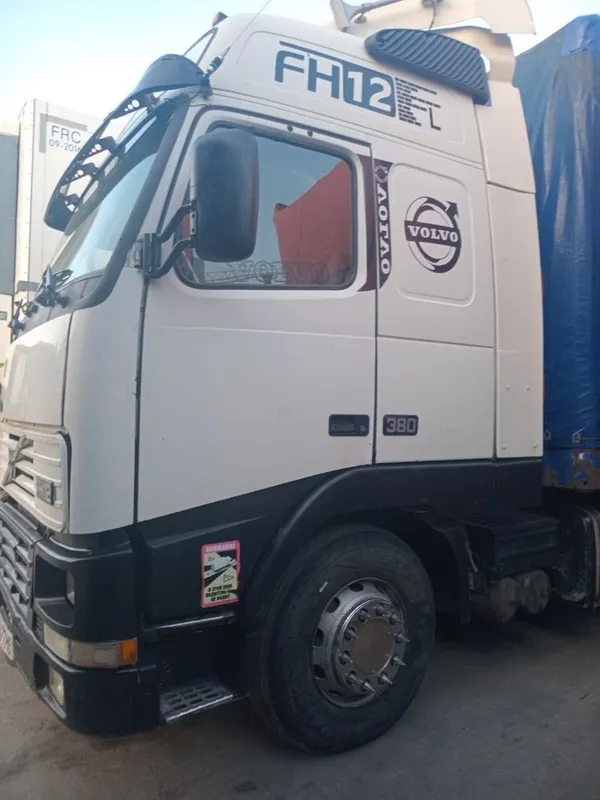Volvo 1997 sotiladi