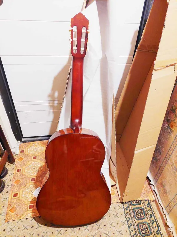 Продам Новую гитару Yamaha C-70 — фото 1 Продам Новую гитару Yamaha C-70 — фото 1