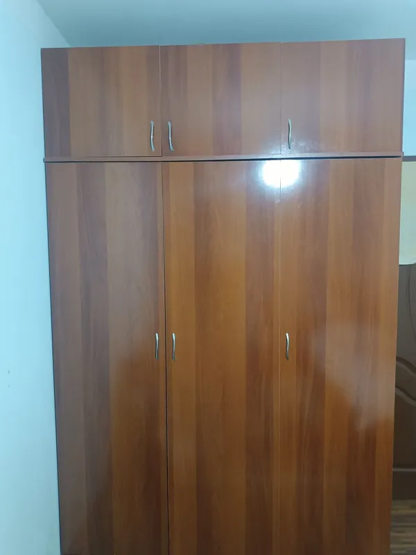 Shkaflar sotiladi