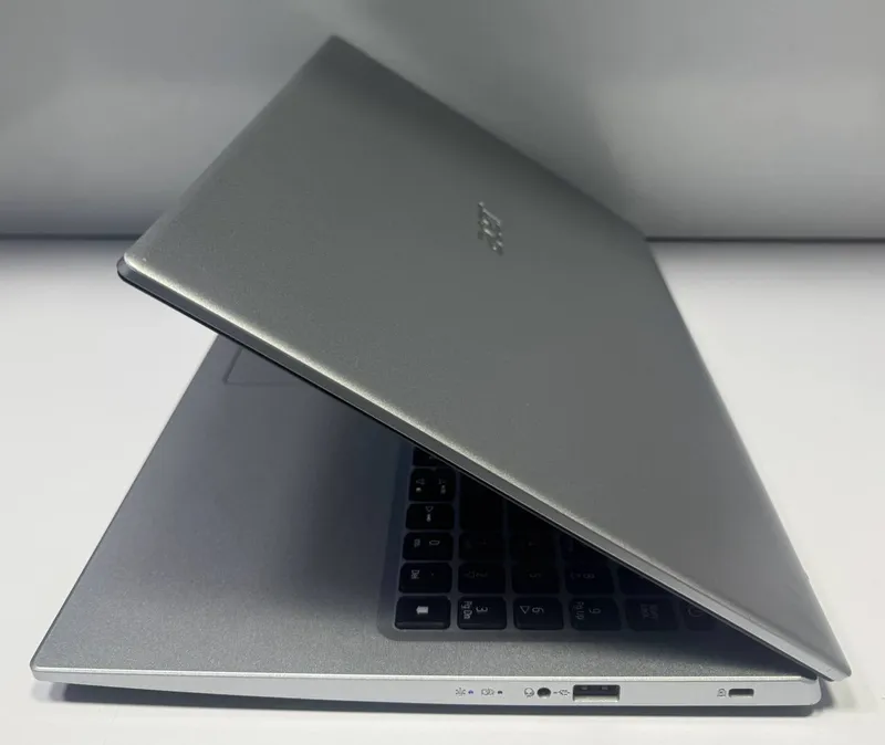 Acer ноутбук 4 Acer ноутбук 4