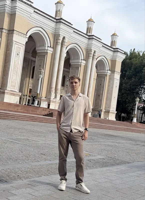 Репетитор по английскому языку Ташкент | Онлайн | На дому | С выездом 1 Репетитор по английскому языку Ташкент | Онлайн | На дому | С выездом 1