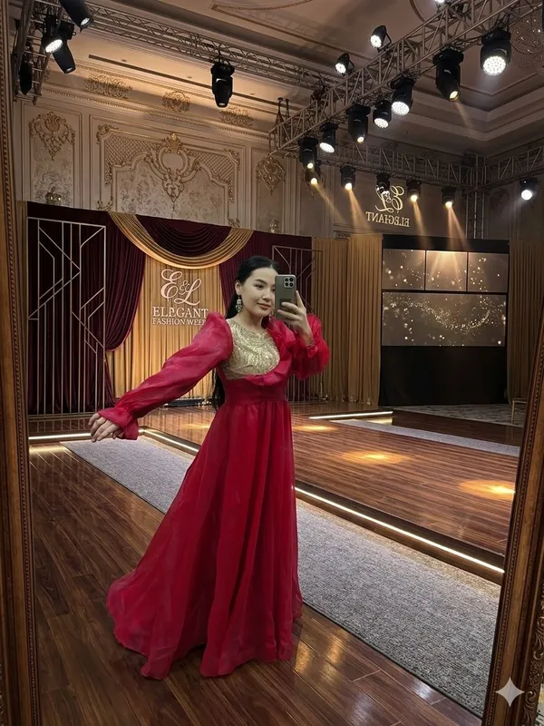Elegant vecherniy ko'ylak