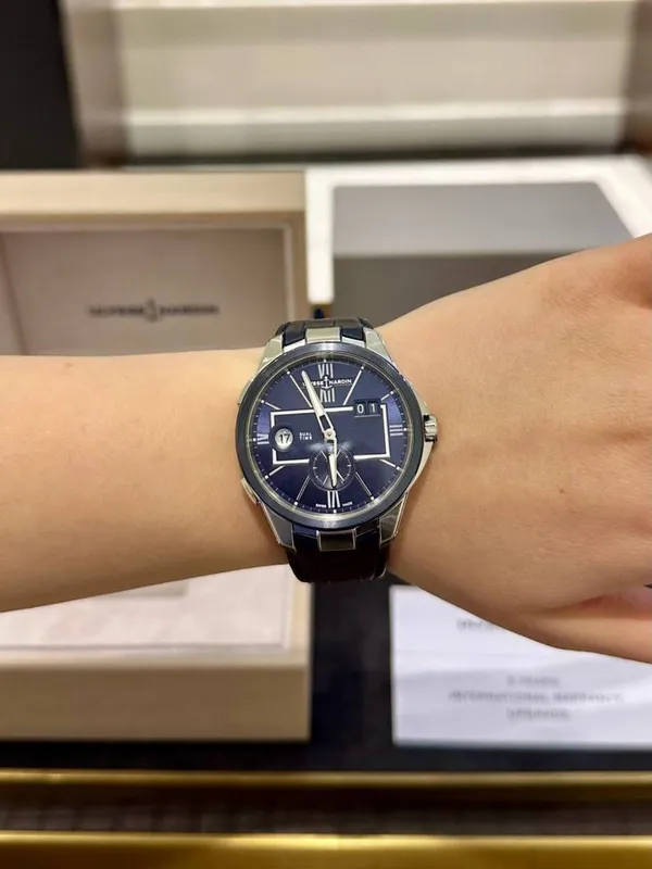 Ulysse Nardin Classic Dual Time 42 mm — фото 2