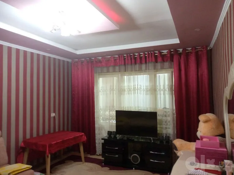 Dom sotiladi Novi sentrdan 2 xonalik 4 etaj 1 Dom sotiladi Novi sentrdan 2 xonalik 4 etaj 1