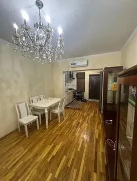 2-комнатная квартира, 70 м², 1/9 этаж (вторичка) — фото 3