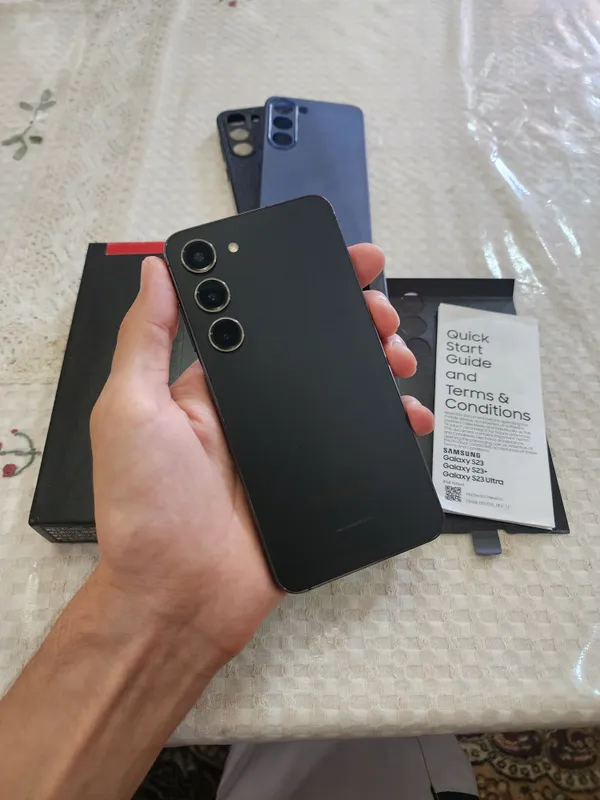 Samsung S23 5G, 2 SIM-карты 1 Samsung S23 5G, 2 SIM-карты 1