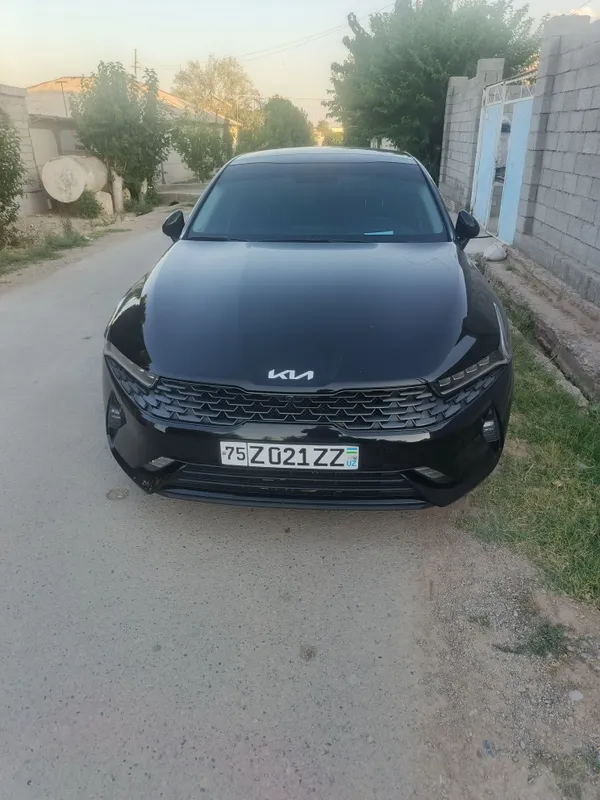 Продаётся Kia 5 10