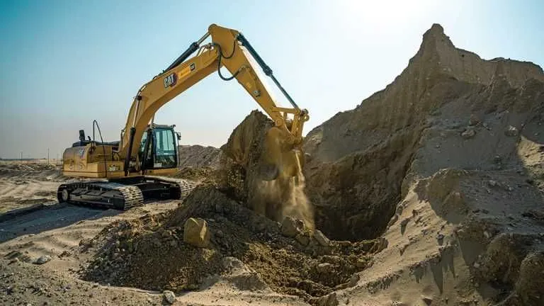 Занжирли экскаватор 320 GX, Гусеничный экскаватор CAT 320GX