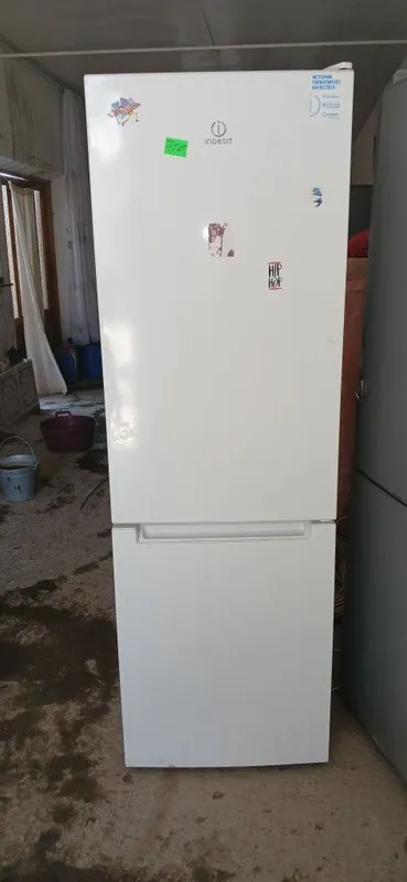 Indesit xolodelnik beko