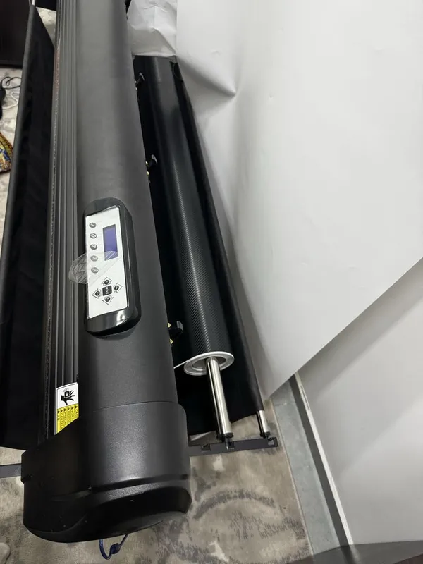 Plotter kesish uskunasi 165 sm Plotter kesish uskunasi 165 sm