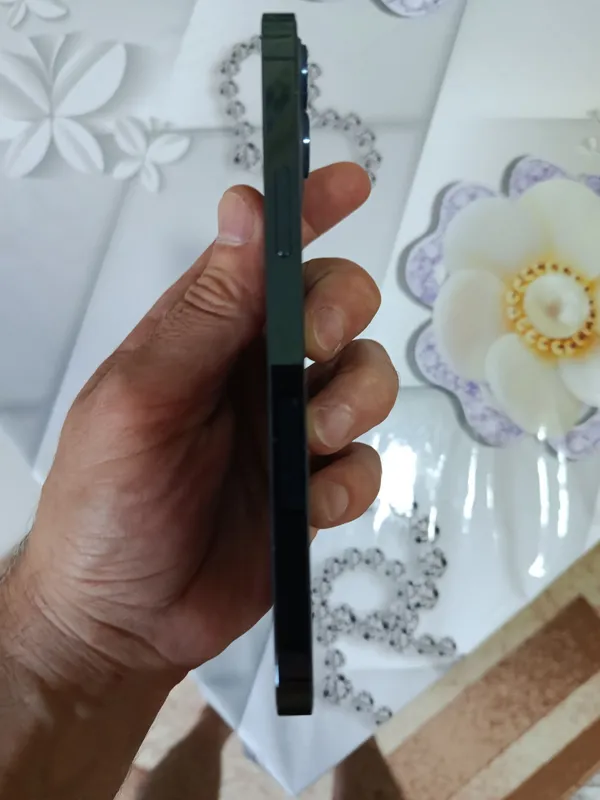 Продам Iphone 12 pro 128 gb ёмкость 78 — фото 3