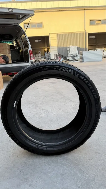 Michelin r19 разноширокие шины 1 Michelin r19 разноширокие шины 1