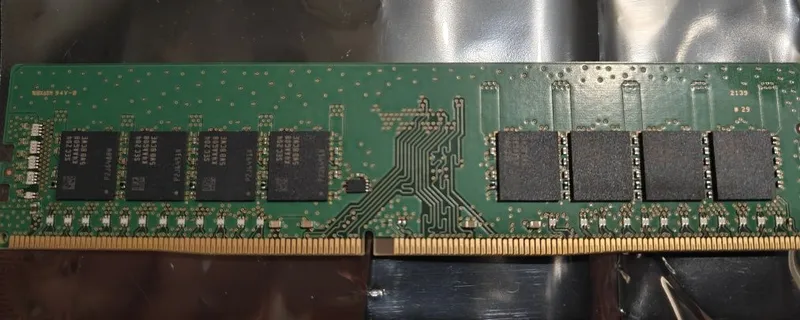 Samsung 32gb 3200Mhz DDR4 — фото 1