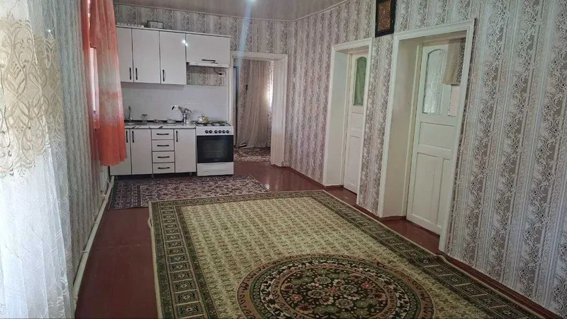 SROCHNO!Hovli voenniy gorodokda orientir Gor otdel.masjid yaqin. 2