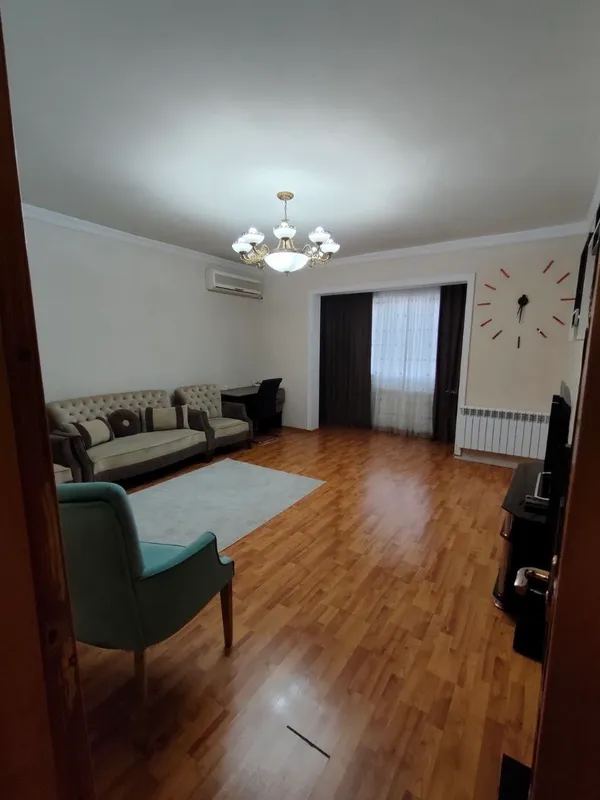 Grand Mir mehmonxonasi yonida kvartira sotiladi 1 Grand Mir mehmonxonasi yonida kvartira sotiladi 1