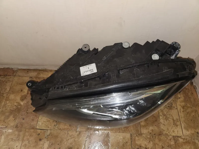 Mercedes w 222 res oldi orqa fara+oldi kalotkasiyam bor — фото 1