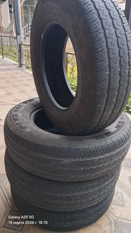 Avtoshina b/u ROADARES 215/75 R 1 srochna6 C M+S
