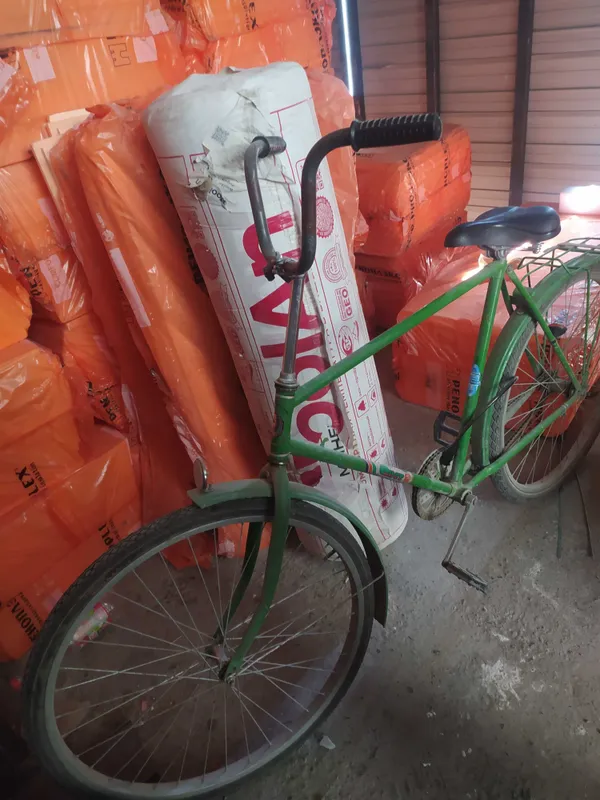 Velosiped ural sotiladi