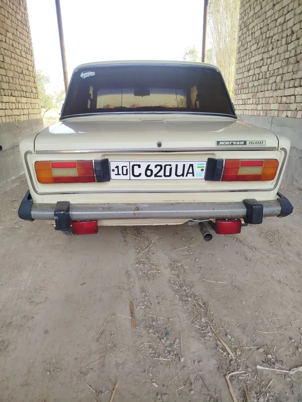 vaz 2106 toza moshina