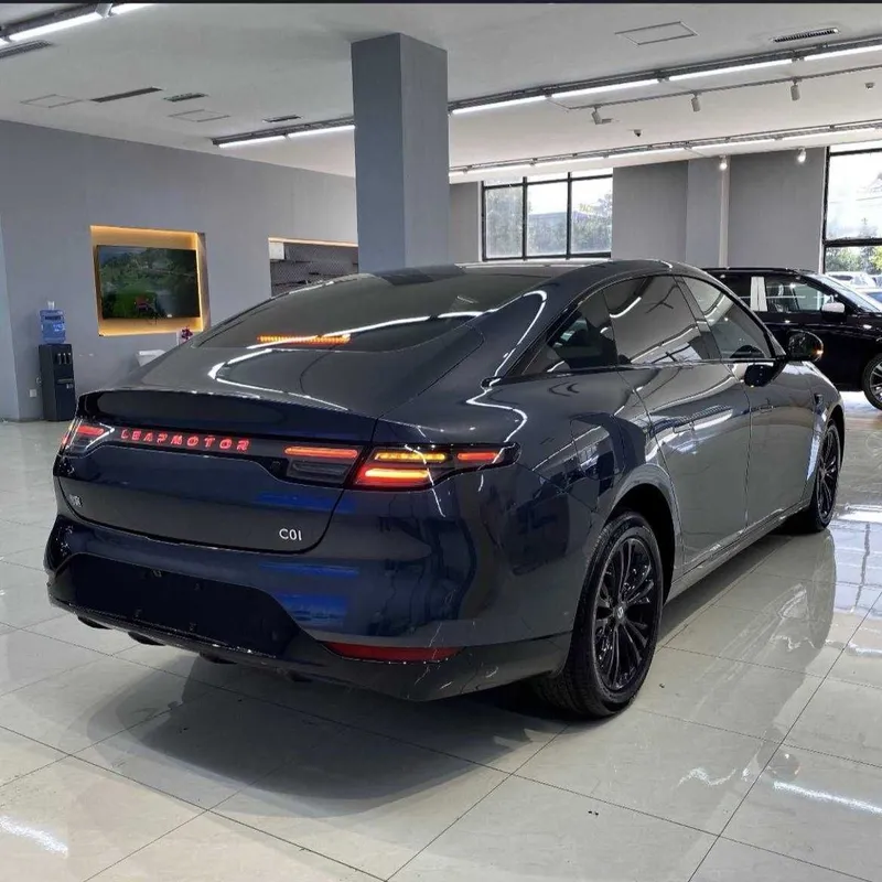 Leapmotor C01 Gibrid premium 1 ta pasport va boshlang'ich to'lov bilan