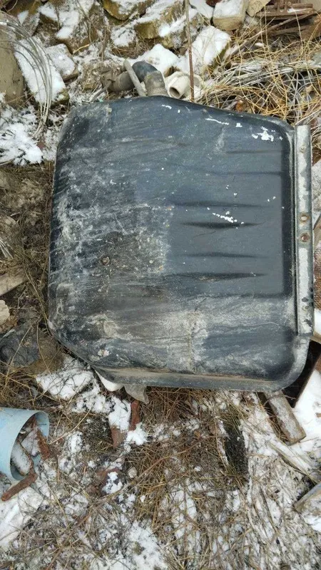 Топливный бак на Мицубиси/Хёндай на 92л. Топливный бак на Мицубиси/Хёндай на 92л.