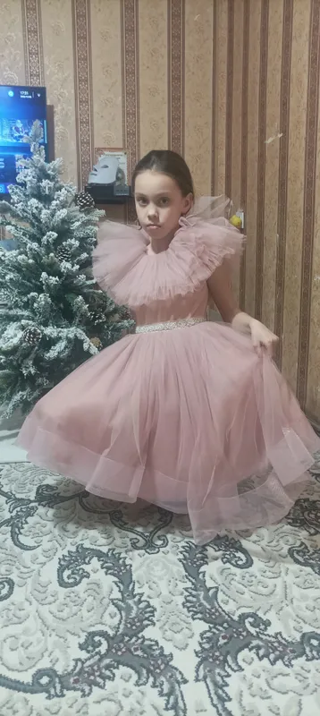 платье на прокат 150т возраст 7-10лет. 2