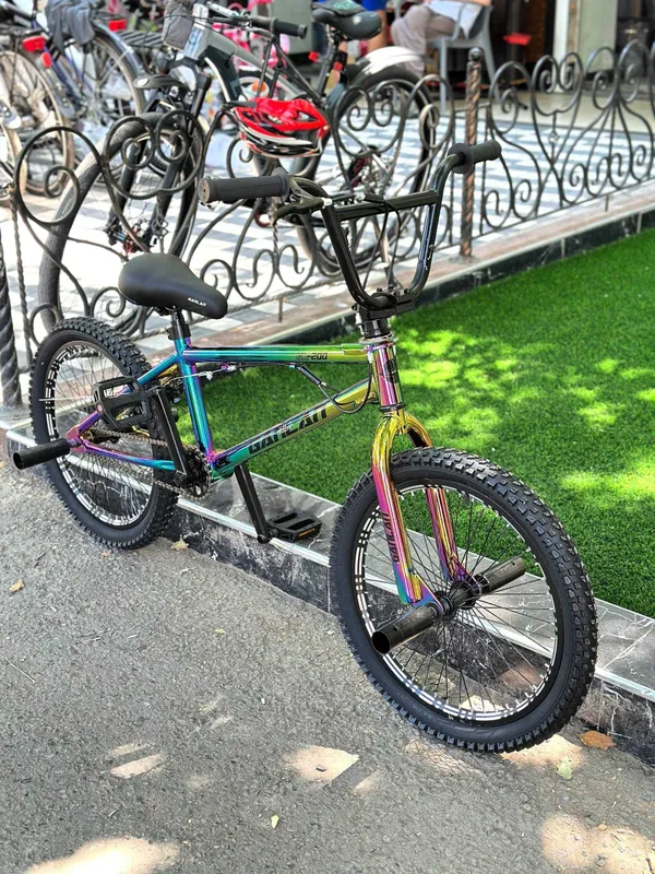 BMX велосипед. Для трюков.