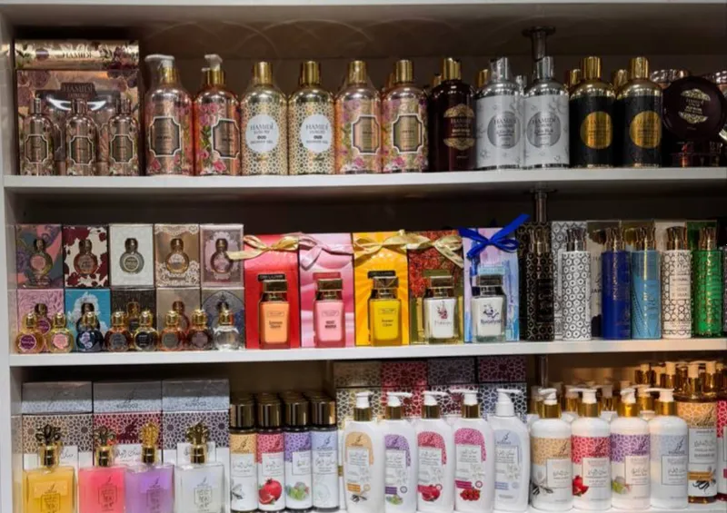 Dubay parfum va lasyonlar