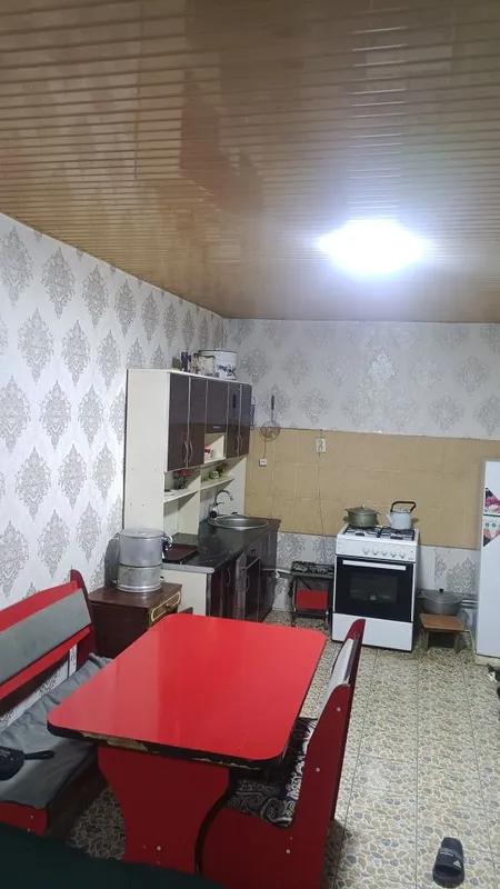 Xovli sotiladi dom sharoitida qulayliklarga ega eski shahar bozor yaq — фото 4