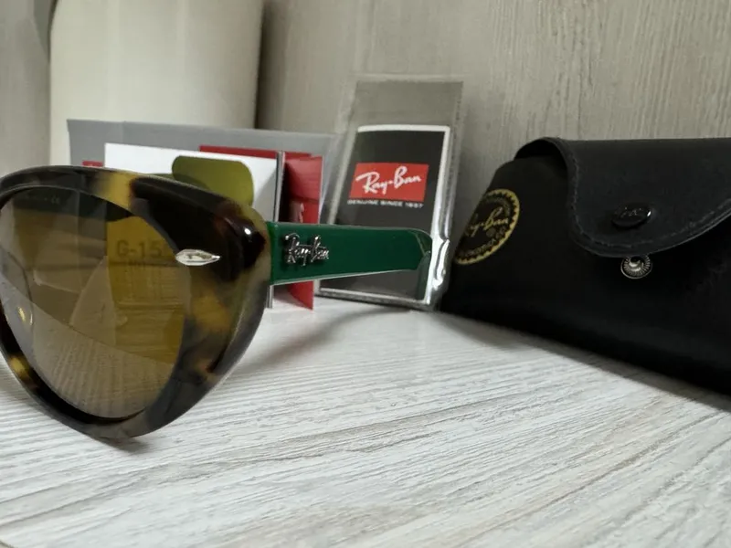 Очки Италия от Ray Ban — фото 3